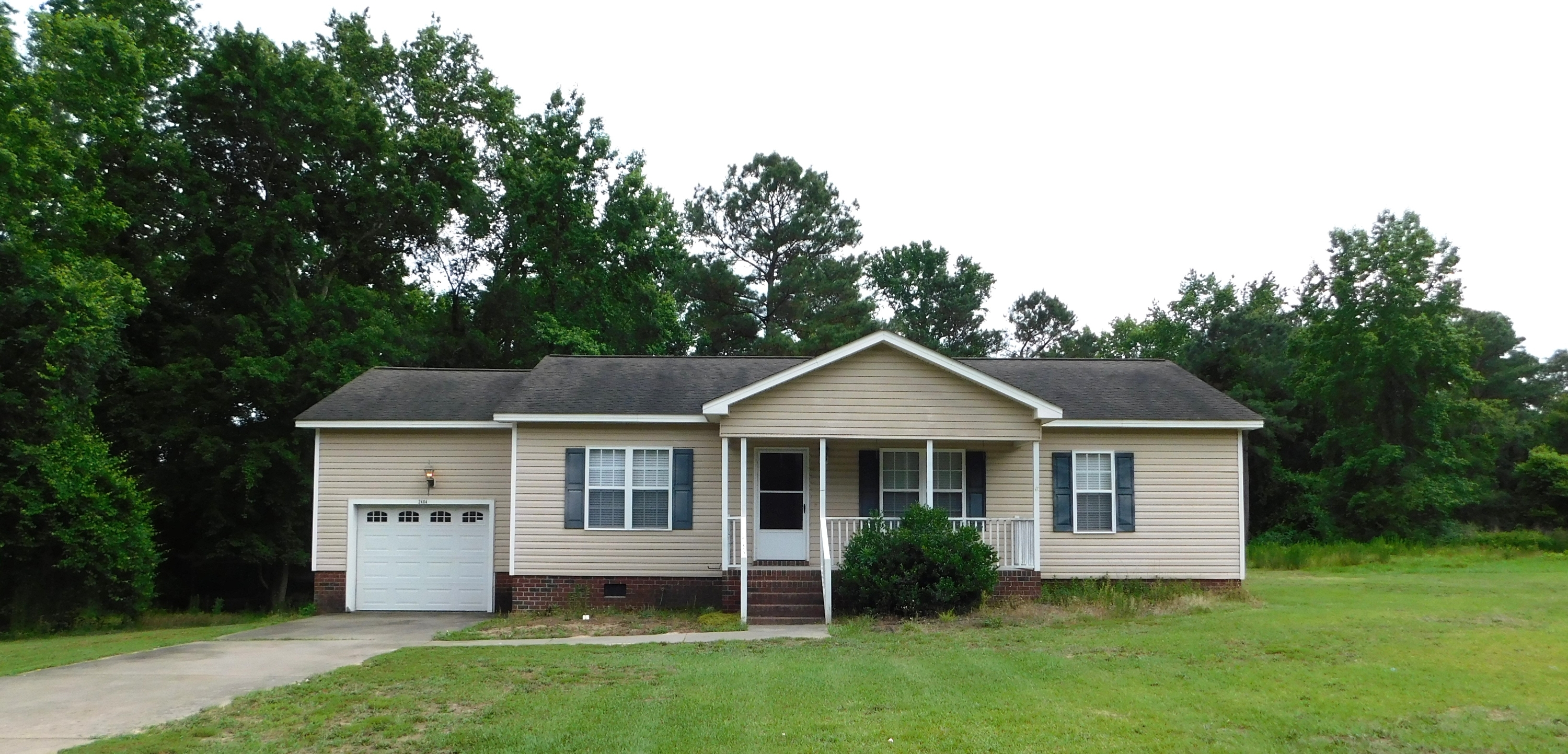 2404 Pineview Cemetery Road